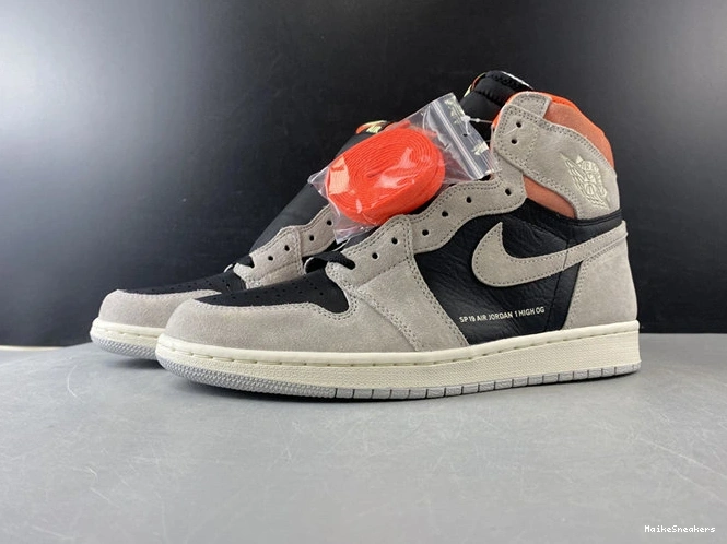 MaikeSneakers Jordan1 Grey Crimson WellDesigned Neutral Hyper Retro 555088- 3773 1027